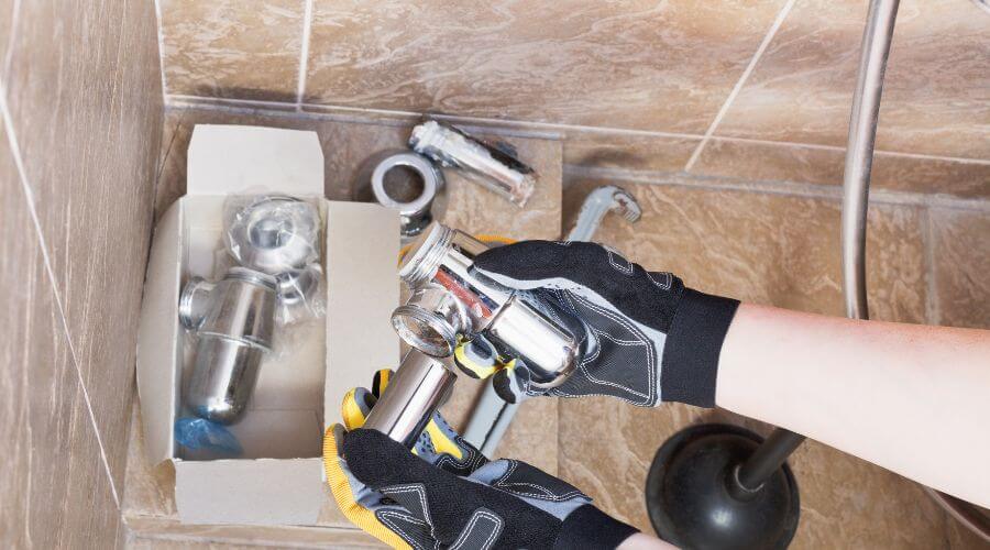 Professional gutter cleaning in Rowley, IA